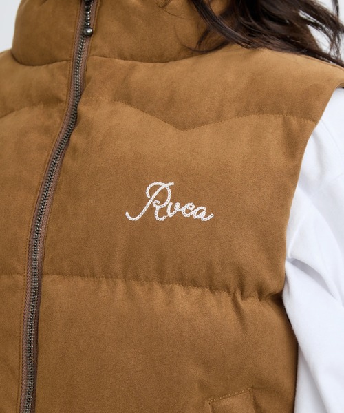 RVCA(ルーカ)の「RVCA レディース DEVON SUEDET PUFFER VEST ベスト 【2025年秋冬モデル】 @autumn/ルーカエコスエード中綿ベスト(ベスト・レディース・ブラック/ブラウン系その他・MEDIUM/SMALL/LARGE)」の11枚目の写真