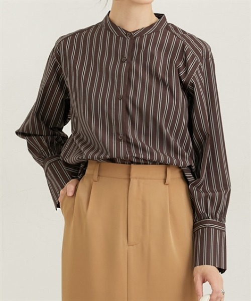 nissen（ニッセン）の「ワイドカフスオーバーサイズシャツ（シャツ/ブラウス・レディース・ブルー/グリーン/ブラウン・M/L/LL）」の13枚目の写真