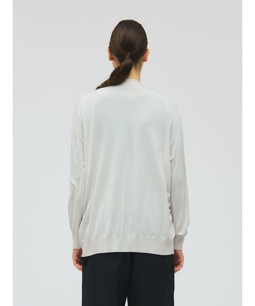 mizuiroind（ミズイロインド）の「mizuiro ind Vネックワイドカーディガン（カーディガン/ボレロ・レディース・ブラック/アイボリー/ネイビー/パープル・FREE）」の11枚目の写真