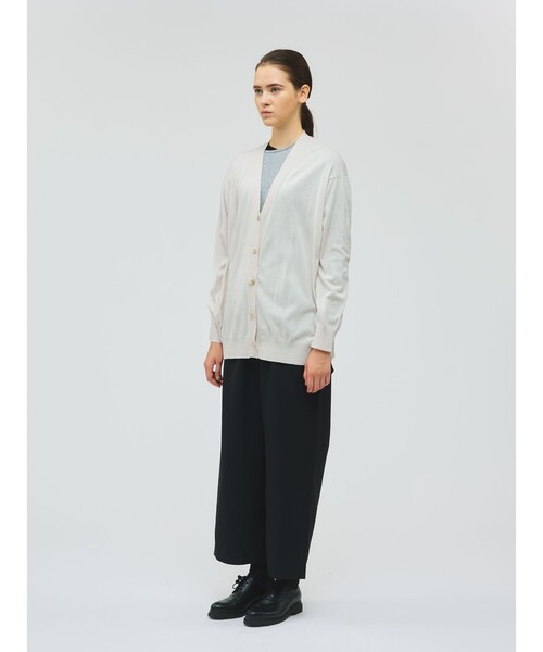 mizuiroind（ミズイロインド）の「mizuiro ind Vネックワイドカーディガン（カーディガン/ボレロ・レディース・ブラック/アイボリー/ネイビー/パープル・FREE）」の13枚目の写真