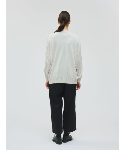 mizuiroind（ミズイロインド）の「mizuiro ind Vネックワイドカーディガン（カーディガン/ボレロ・レディース・ブラック/アイボリー/ネイビー/パープル・FREE）」の15枚目の写真