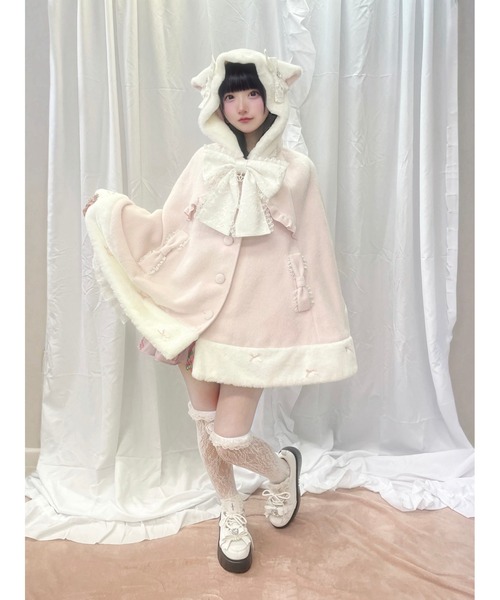 Ank Rouge(アンクルージュ)の「ネコちゃんポンチョコート(ポンチョ・レディース・ピンク/ブラック・M)」の4枚目の写真