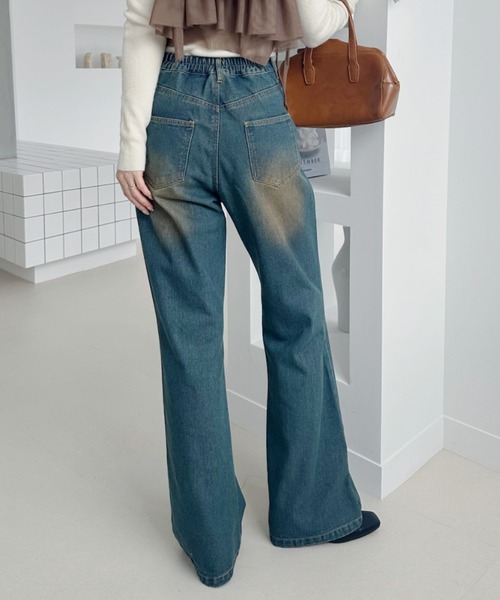 Ada.(エイダ)の「ヴィンテージ風 ウォッシュ加工 フレア デニム(デニムパンツ・レディース・ライトブルー/イエロー/ブルー/ブラウン/ピンク・L/M)」の12枚目の写真