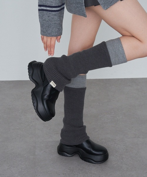 RAY CASSIN（レイカズン）の「配色レッグウォーマー（レッグウォーマー・レディース・アイボリー/ブラック系その他2/グレー系その他2・FREE）」の3枚目の写真