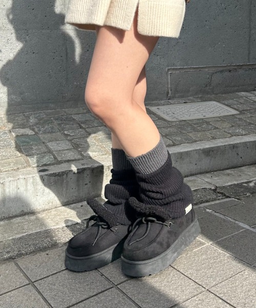 RAY CASSIN（レイカズン）の「配色レッグウォーマー（レッグウォーマー・レディース・アイボリー/ブラック系その他2/グレー系その他2・FREE）」の7枚目の写真