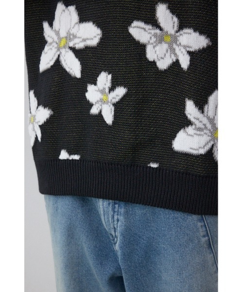 AZUL by moussy(アズールバイマウジー)の「フラワーダブルジャガードニット(ニット/セーター・メンズ・ブラック系その他/グレー系その他/ホワイト系その他・MEDIUM/LARGE)」の16枚目の写真
