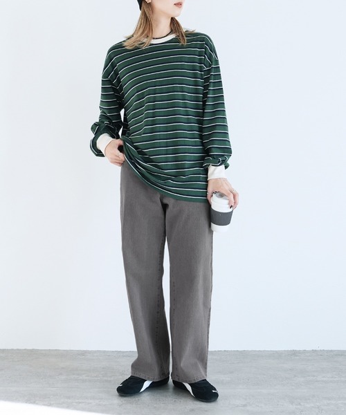 reca(レカ)の「飾り釦付き裏ゴムストレートデニムパンツ(デニムパンツ・レディース・グレー/ブルー/ネイビー/ライトブルー・M/L/LL)」の8枚目の写真