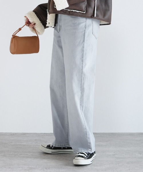 reca(レカ)の「飾り釦付き裏ゴムストレートデニムパンツ(デニムパンツ・レディース・グレー/ブルー/ネイビー/ライトブルー・M/L/LL)」の12枚目の写真