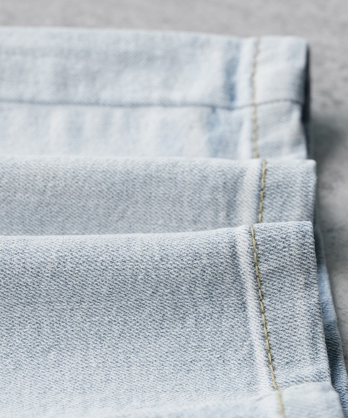 reca（レカ）の「飾り釦付き裏ゴムストレートデニムパンツ（デニムパンツ・レディース・グレー/ブルー/ネイビー/ライトブルー・M/L/LL）」の18枚目の写真