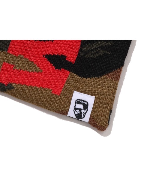 A BATHING APE（アベイシングエイプ）の「1ST CAMO SHARK KNIT CAP（ハット・メンズ・グレー/ブラック/レッド・FREE）」の7枚目の写真