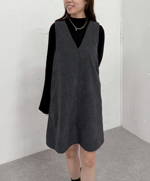 archives（アルシーヴ）の「２ｗａｙＶネックミニジャンスカ（ジャンパースカート・レディース・ブラウン/グレー・MEDIUM）」の3枚目の写真