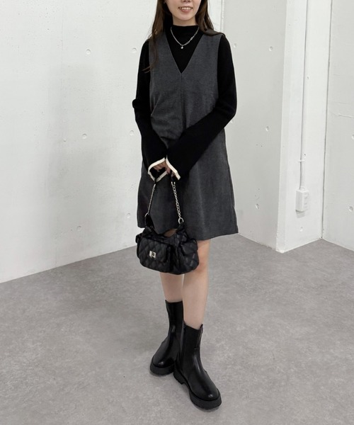 archives（アルシーヴ）の「２ｗａｙＶネックミニジャンスカ（ジャンパースカート・レディース・ブラウン/グレー・MEDIUM）」の5枚目の写真