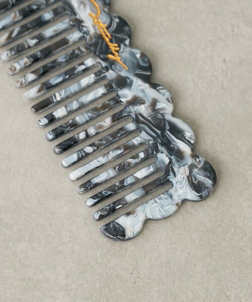 BIRTHDAY BAR（バースデイバー）の「アセチコーム（ヘアブラシ・レディース・ブラック/グリーン/ホワイト・0）」の6枚目の写真