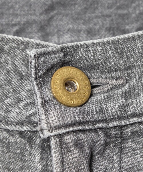 upperhights(アッパーハイツ)の「【別注】<upper hights for conte>デニムパンツUN ②(デニムパンツ・レディース・グレー系/ホワイト・S/M/XS)」の13枚目の写真