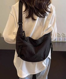 NuNuNa（ヌヌナ）の「【NuNuNa】ナイロンタッチラウンドショルダーバッグ（ショルダーバッグ）」