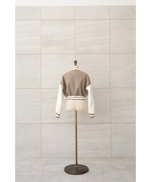 MISTREASS(ミストレアス)の「Bicolor Compact Stadium Jacket(スタジャン・レディース・グレー/ベージュ・FREE)」の9枚目の写真