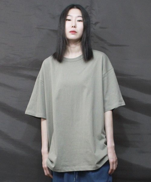 DEMARC(ドゥマーク)の「オーバーサイズ 無地 レイヤード 半袖Tシャツ ライトカーキ(Tシャツ/カットソー・レディース・その他・LARGE)」の2枚目の写真