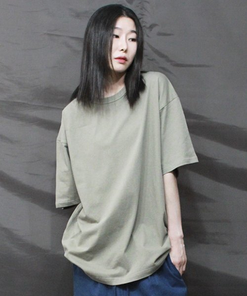 DEMARC(ドゥマーク)の「オーバーサイズ 無地 レイヤード 半袖Tシャツ ライトカーキ(Tシャツ/カットソー・レディース・その他・LARGE)」の4枚目の写真