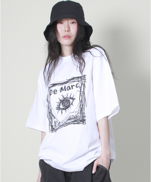 DEMARC(ドゥマーク)の「オーバーサイズスクエアプリント半袖Tシャツホワイト(Tシャツ/カットソー・レディース・その他・LARGE/MEDIUM)」の9枚目の写真