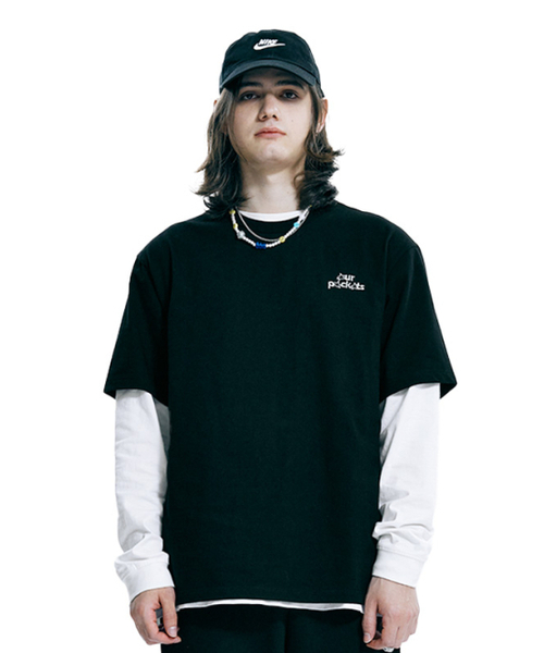 OURPOCKETS(アワーポケッツ)の「アワーポケットシグネチャーロゴTシャツ(Zブラック)(Tシャツ/カットソー・レディース・ブラック・MEDIUM/X-LARGE)」の1枚目の写真