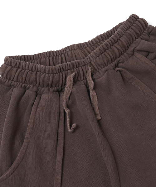 STIGMA(スティグマ)の「PIGMENT ML WIDE BALLON PANTS BROWN(スウェットパンツ・メンズ・その他・LARGE/X-LARGE/MEDIUM)」の4枚目の写真