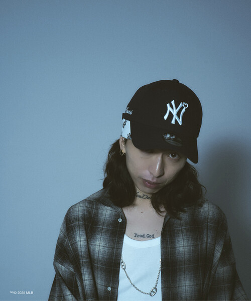 BASICKS（ベイシックス）の「BASICKS/ベイシックス x Newera Yankees Cap / YKS-1201（キャップ・レディース・ネイビー/ブラック/レッド・ONE SIZE）」の4枚目の写真