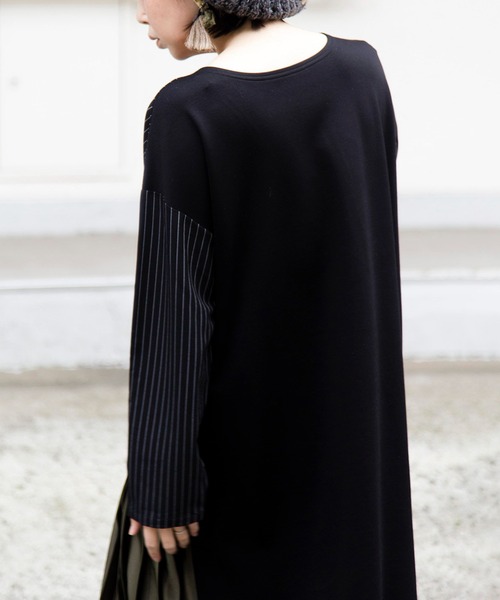 OSMOSIS(オズモーシス)の「2WAYバックプリーツワンピース(ワンピース・レディース・ネイビー/ブラック・ONE SIZE)」の8枚目の写真