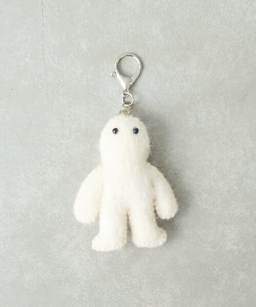 BIRTHDAY BAR（バースデイバー）の「フェルトアニマル　キーホルダー（チャーム・レディース・グリーン/グレー/ホワイト/オレンジ/イエロー・0）」の2枚目の写真