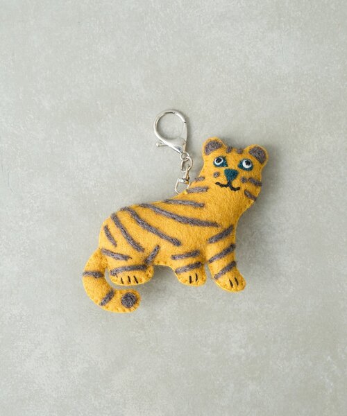 BIRTHDAY BAR（バースデイバー）の「フェルトアニマル　キーホルダー（チャーム・レディース・グリーン/グレー/ホワイト/オレンジ/イエロー・0）」の5枚目の写真