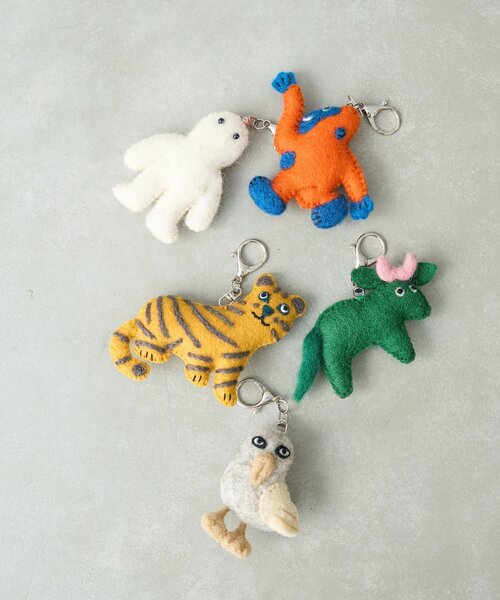 BIRTHDAY BAR（バースデイバー）の「フェルトアニマル　キーホルダー（チャーム・レディース・グリーン/グレー/ホワイト/オレンジ/イエロー・0）」の10枚目の写真