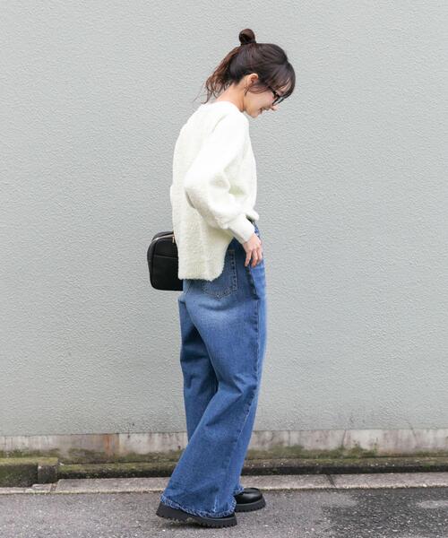 ITEMS URBANRESEARCH（アイテムズ アーバンリサーチ）の「ベルト付ワイドデニム（デニムパンツ・レディース・ブラック/インディゴブルー・SMALL/MEDIUM）」の18枚目の写真