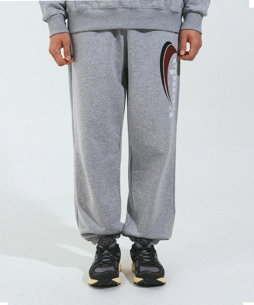 KENDA(ケンダ)の「SLASH LOGO SWEATPANTS (MELANGE)(スウェットパンツ・レディース・チャコールグレー・SMALL/MEDIUM/LARGE)」の2枚目の写真