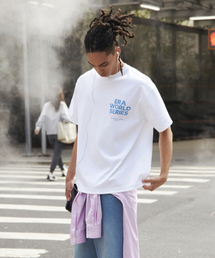 ERA（エラ）の「UNISEX ERA WORLD SERIES OVERSIZED T - WHITE（Tシャツ/カットソー）」