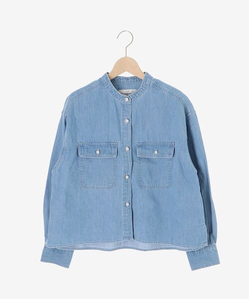 le.coeur blanc(ルクールブラン)の「スタンドネックパールボタンシャツ(シャツ/ブラウス・レディース・ダークグレー/イエロー/オフホワイト/サックスブルー/ピンク・38)」の6枚目の写真