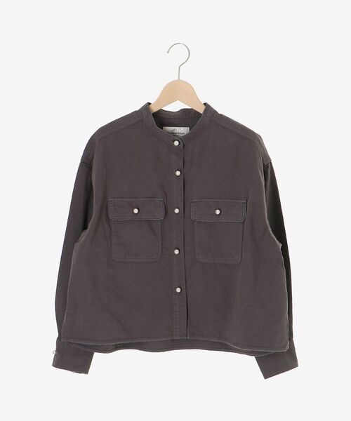 le.coeur blanc（ルクールブラン）の「スタンドネックパールボタンシャツ（シャツ/ブラウス・レディース・ダークグレー/イエロー/オフホワイト/サックスブルー/ピンク・38）」の11枚目の写真