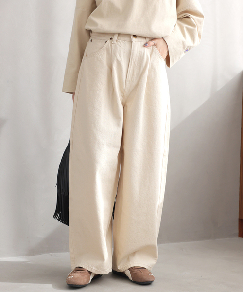 Lee（リー）の「［26SS新作］【Lee /リー】タックライダースパンツ（その他パンツ・レディース・ネイビー/アイボリー・SMALL/X-SMALL）」の7枚目の写真