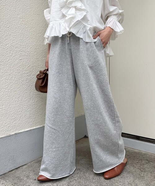 CIAOPANIC TYPY（チャオパニックティピー）の「【スタッフ所持率No.1！／新色追加】裏毛ワイドスウェットパンツ（スウェットパンツ・レディース・ブラック/チャコールグレー/ベージュ/グレー/オフホワイト・LARGE/MEDIUM/SMALL）」の4枚目の写真
