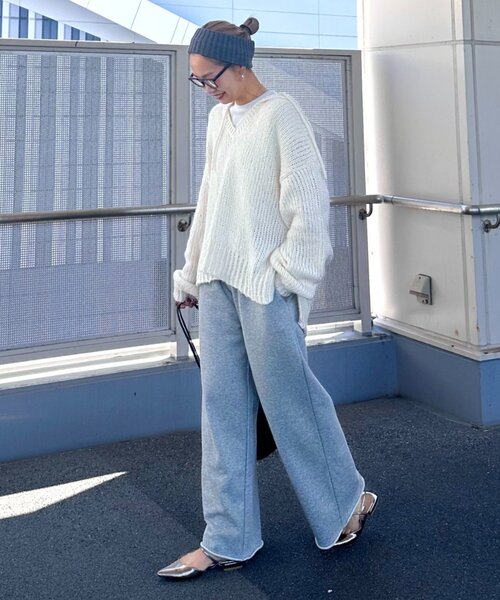 CIAOPANIC TYPY（チャオパニックティピー）の「【スタッフ所持率No.1！／新色追加】裏毛ワイドスウェットパンツ（スウェットパンツ・レディース・ブラック/チャコールグレー/ベージュ/グレー/オフホワイト・LARGE/MEDIUM/SMALL）」の19枚目の写真