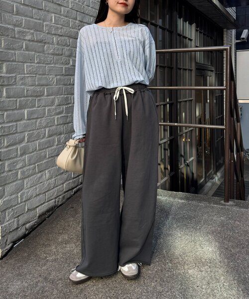 CIAOPANIC TYPY（チャオパニックティピー）の「【スタッフ所持率No.1！／新色追加】裏毛ワイドスウェットパンツ（スウェットパンツ・レディース・ブラック/チャコールグレー/ベージュ/グレー/オフホワイト・LARGE/MEDIUM/SMALL）」の13枚目の写真