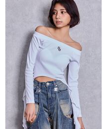 GYDA | GG SIDE DRAPE EDGEオフショルトップス(Tシャツ/カットソー)