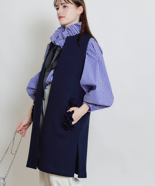 PICCIN PERLA（ピッチンペルラ）の「ポケットフリルジレ（ベスト・レディース・ブラック/オフホワイト/ネイビー・M）」の19枚目の写真
