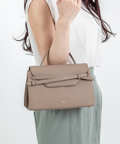 tov(トーヴ)の「【TOV】ハンドバッグ ショルダーバッグ MIMI M 2WAY(ショルダーバッグ・レディース・ブラック/モカ/ミント/ホワイト/ブラウン/ピンク・FREE)」の4枚目の写真