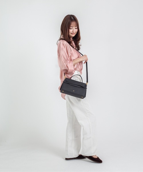 tov(トーヴ)の「【TOV】ハンドバッグ ショルダーバッグ MIMI M 2WAY(ショルダーバッグ・レディース・ブラック/モカ/ミント/ホワイト/ブラウン/ピンク・FREE)」の22枚目の写真