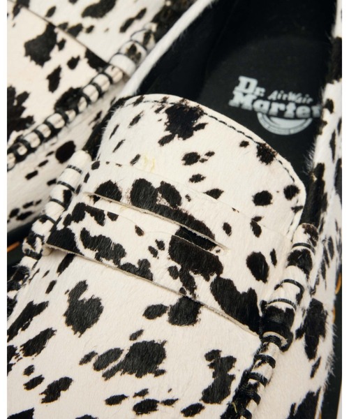 Dr. Martens(ドクターマーチン)の「Dr. Martens/ドクターマーチン PENTON ローファー シューズ 43071100(ローファー・メンズ・ホワイト×ブラック・UK4/UK5/UK6/UK7/UK8/UK9/UK3)」の3枚目の写真
