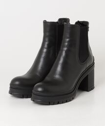 PRADA（プラダ）の「サイドゴア ショートブーツ（ブーツ）」