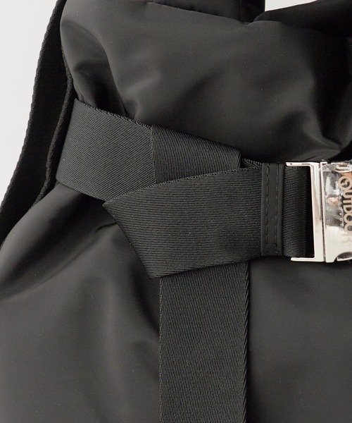 OUTDOOR PRODUCTS（アウトドアプロダクツ）の「OUTDOOR PRODUCTS/アウトドアプロダクツ 2WAY BELT TOTE(S) ブランドロゴ 巾着トートバッグ 秋 秋服 2026年秋冬（ショルダーバッグ・レディース・ブラック/アイボリー/モカ・FREE）」の8枚目の写真