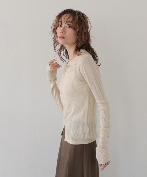 CLEIO（クレイオ）の「【CLEIO】ランダムリブスパンコールシアーポロニット RANDOM RIB SEQUIN SHEER POLO KNIT（ポロシャツ・レディース・ホワイト系その他/ピンク/ネイビー・FREE）」の6枚目の写真