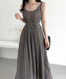 emi+（エミプラス）の「プリーツキャミワンピース（ワンピース）」