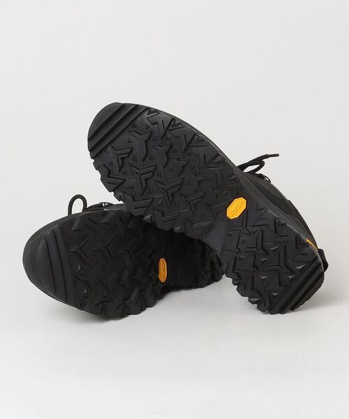 THE NORTH FACE（ザノースフェイス）の「Creston Hike WP（スニーカー・メンズ・ブラック・28cm/27.5cm/27cm/26.5cm/26cm）」の3枚目の写真