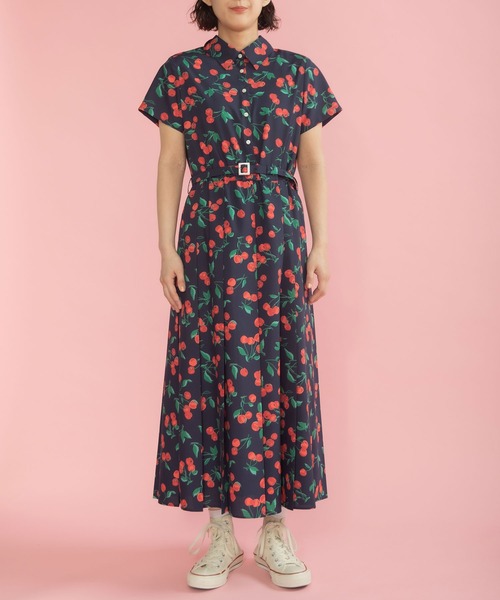 Dot&Stripes CHILD WOMAN(ドットアンドストライプス チャイルドウーマン)の「チェリープリント プリーツ半袖シャツワンピース(ワンピース・レディース・ネイビー/レッド・FREE)」の21枚目の写真